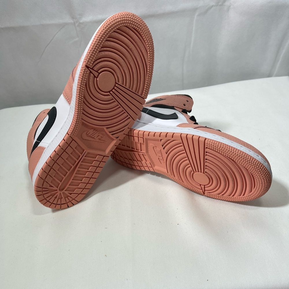 COPY - Nike Air Jordans pink youth girls size 5.5 y - Picture 8 of 8